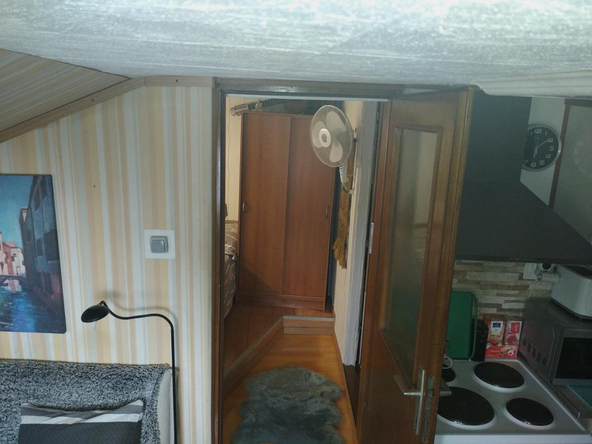Apartment " Studio Green " Free Parking, Self Check-In Zagreb Ngoại thất bức ảnh