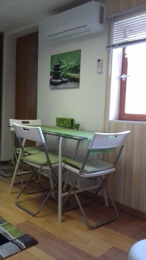 Apartment " Studio Green " Free Parking, Self Check-In Zagreb Ngoại thất bức ảnh