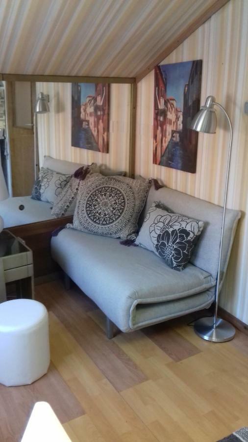 Apartment " Studio Green " Free Parking, Self Check-In Zagreb Ngoại thất bức ảnh